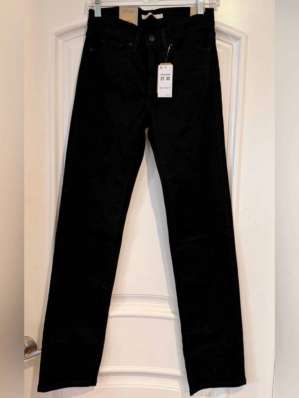 Levi's Black Slim Straight Men's Jeans